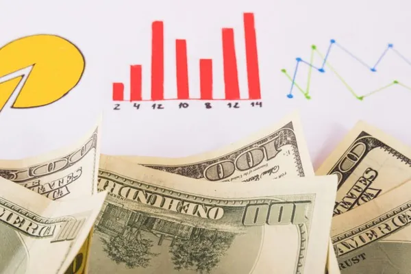 Hình ảnh minh họa các trường hợp 8ket có thể tiết lộ thông tin với các đối tác và tuân thủ pháp luật